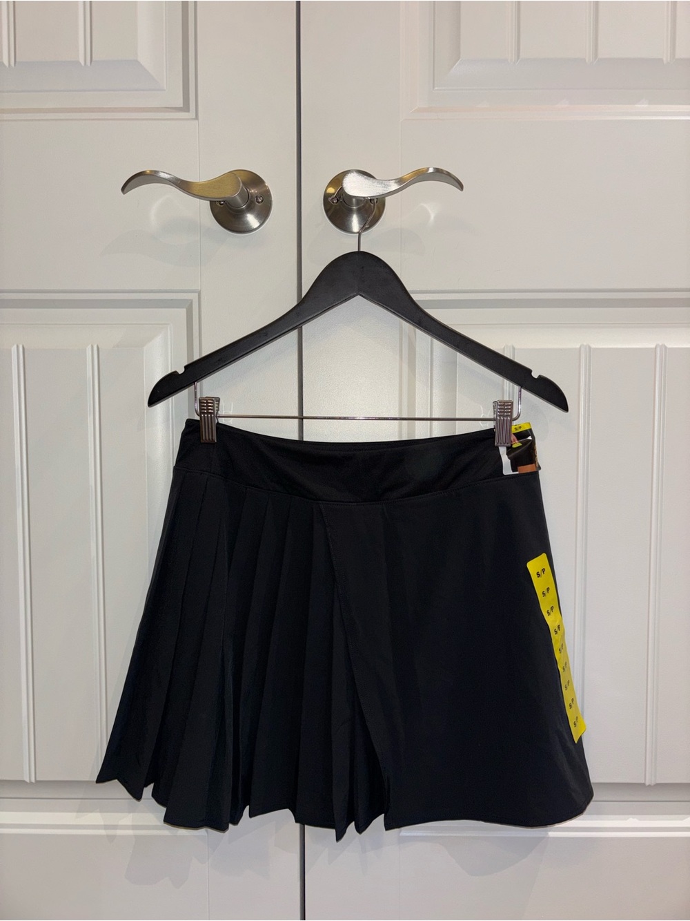 MWT Lolë Tennis Skirt
